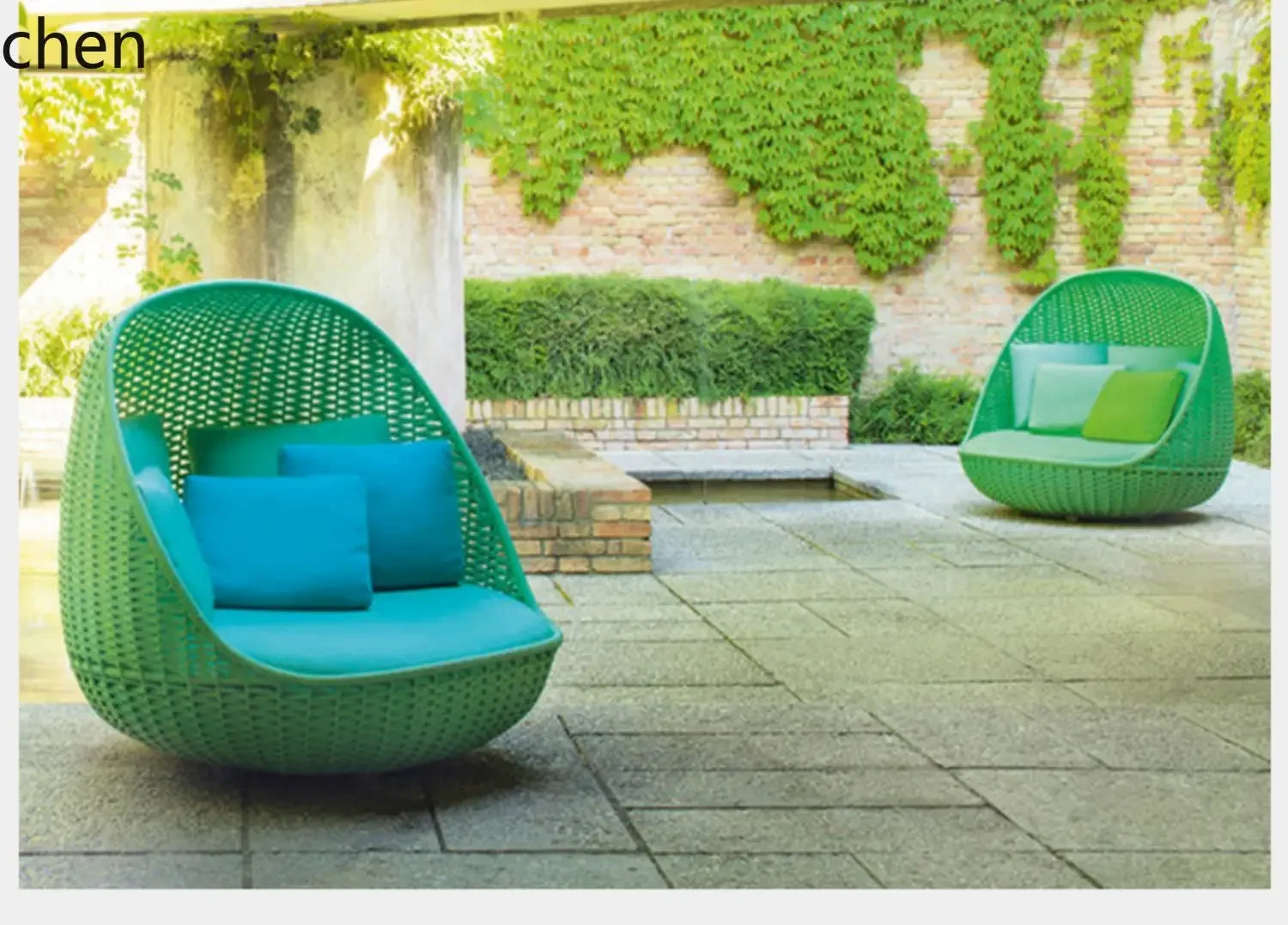 Chairs - DSA – Balanço de exterior para